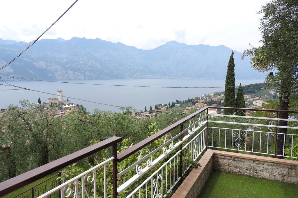 Casa Sant'Antonio Apartment มัลเชซิเน ภายนอก รูปภาพ